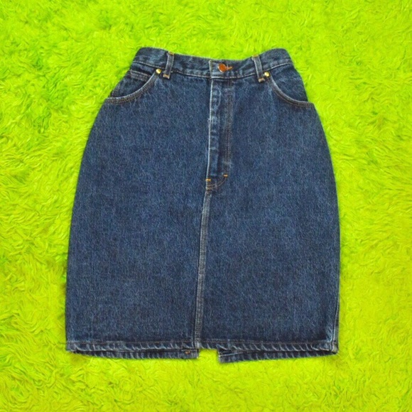 Gitano Dresses & Skirts - Vtg Stone Wash Denim High Waist Skirt by Gitano